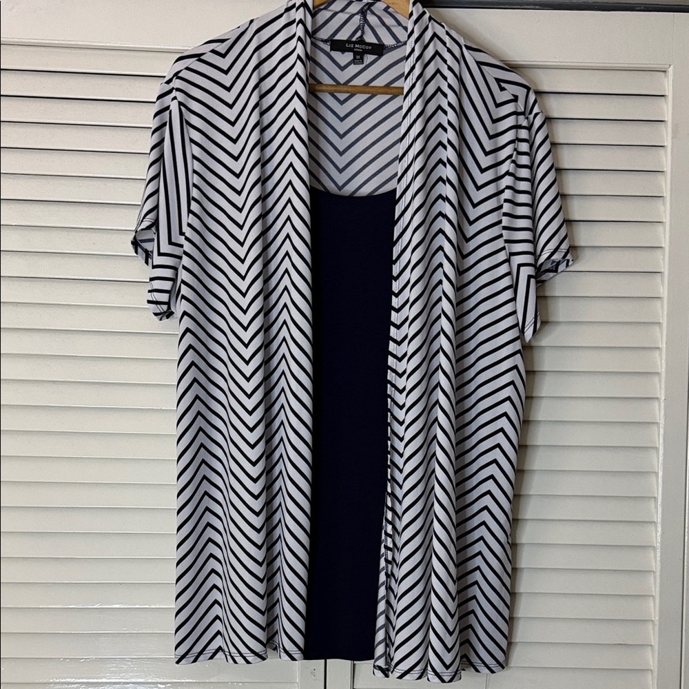 Chevron Patterned Black and White Women's Top